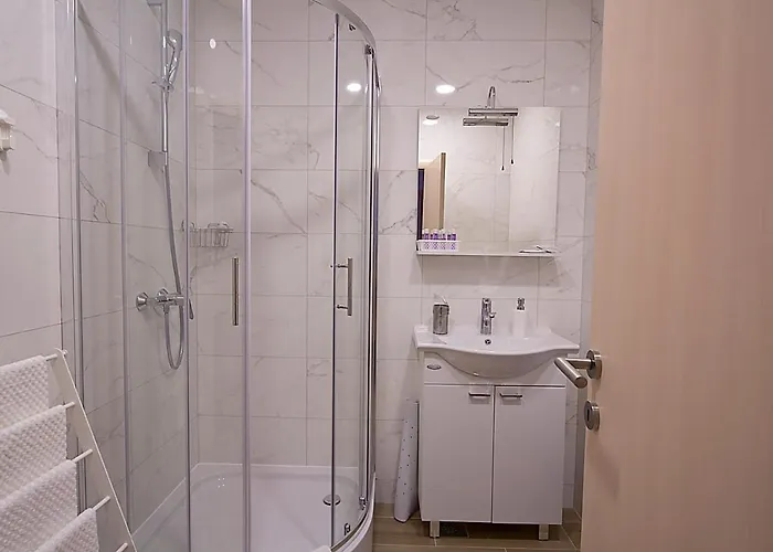 Palace 2 Taraca דירה