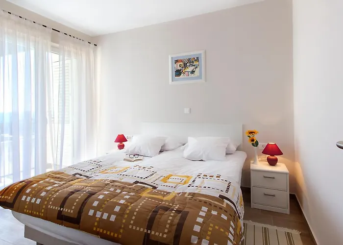 Palace 2 Taraca דירה *